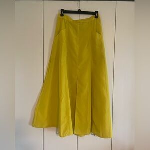 Anthropologie midi skirt with pockets. NWT